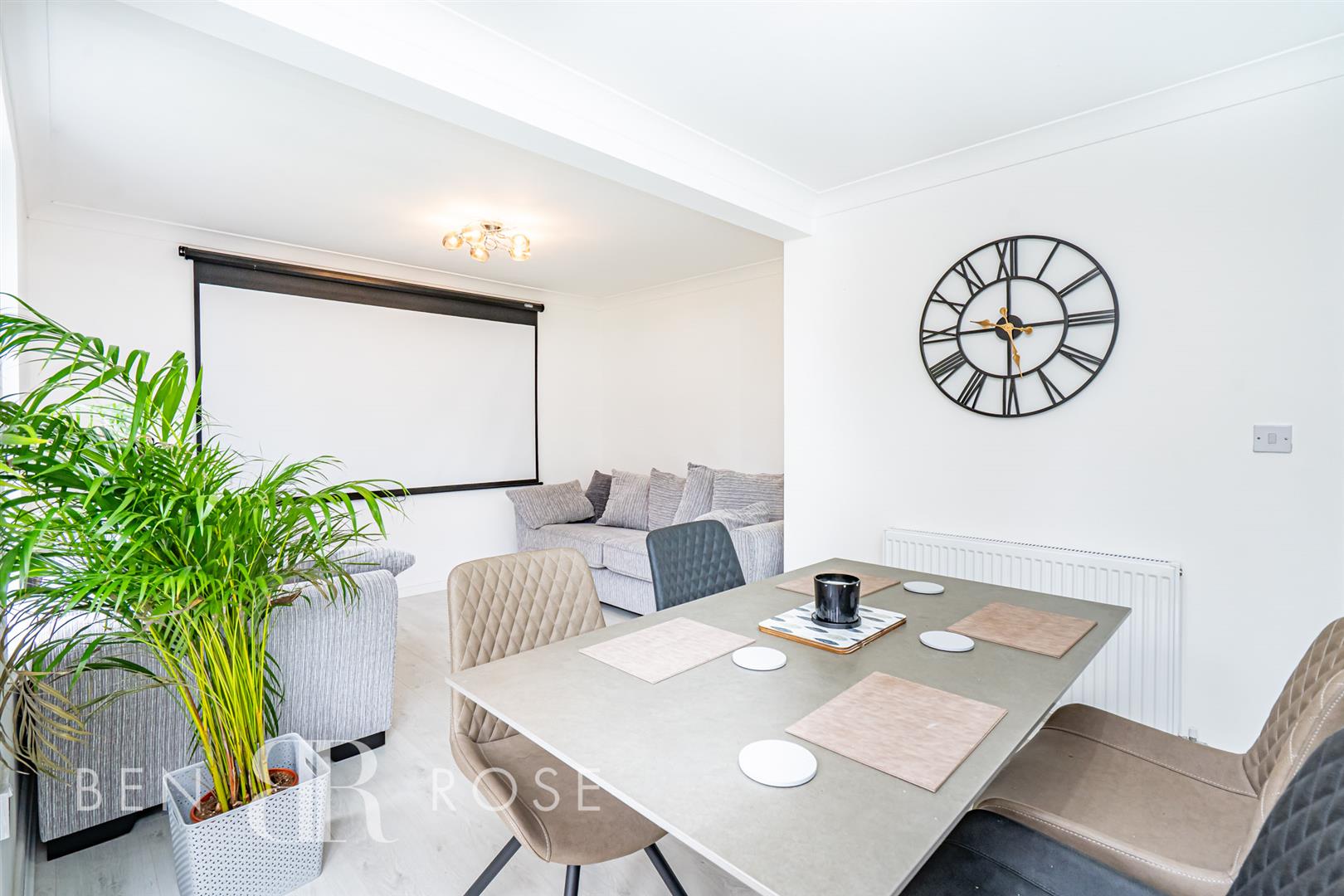 4 bed property in Quins Croft, Leyland